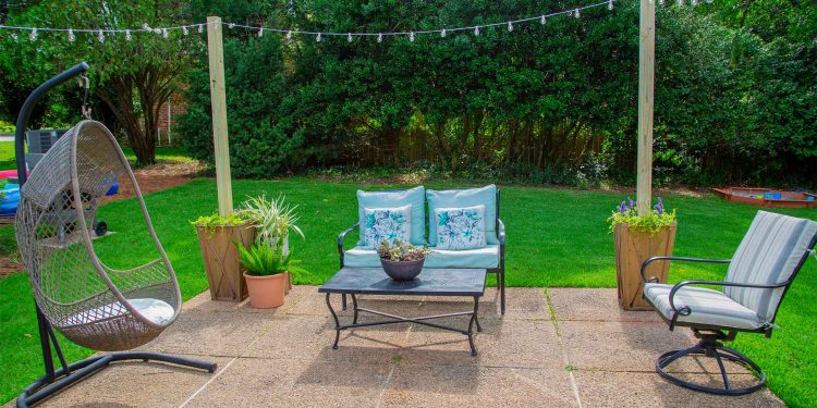 Learn how to Construct Planter Posts for String Lights