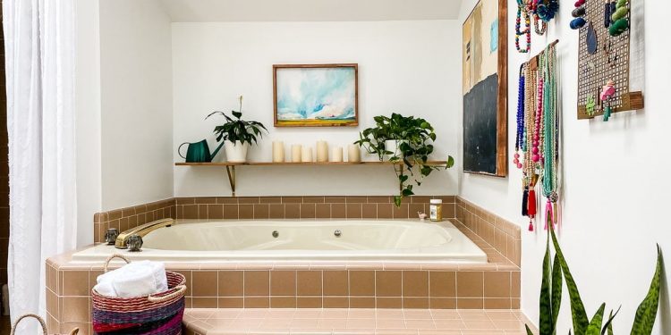 Toilet Artwork: Prime Designer Picks
