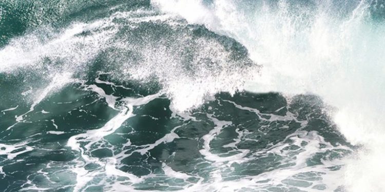 A brand new nanoscale materials effectively splits seawater into oxygen and hydrogen at an industrial scale