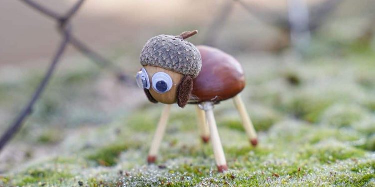 Lovely Acorn Sheep Fairy Backyard Ornament