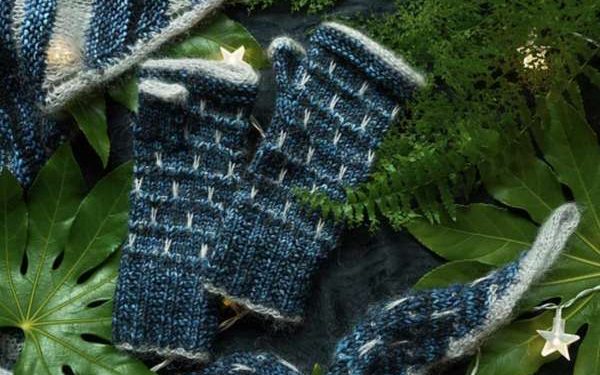 Starlit Night time Fingerless Mitts Sample – Knitting