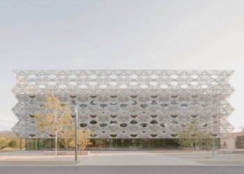 In Germany, Texoversum contains a woven fiber facade