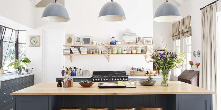 6 Issues That Make Your Kitchen Look Outdated—and How To Repair Them » Residence Model