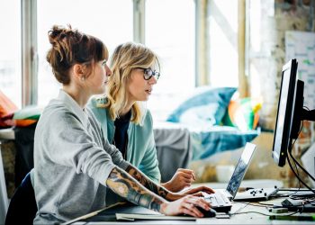 4 Methods to Reverse Tech’s Gender Disparity in Management