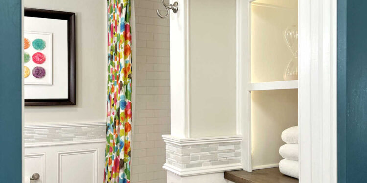 Discovering Room For Extra Storage (A Hallway Lavatory Deliberate Change)