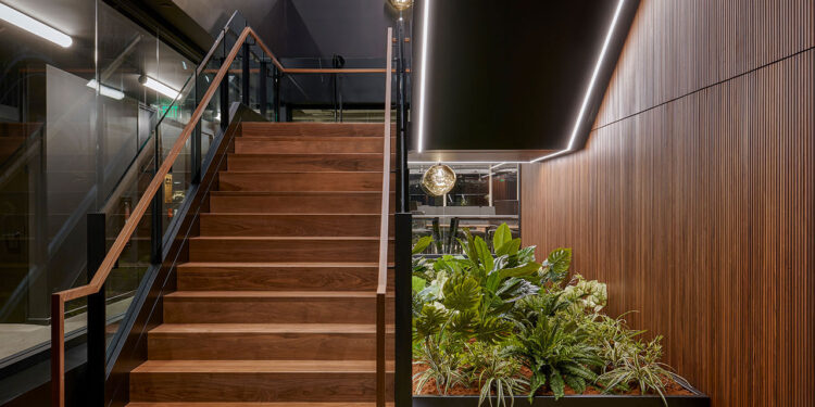 A Tech Headquarters in LA Shines With Hospitality-Pushed Design