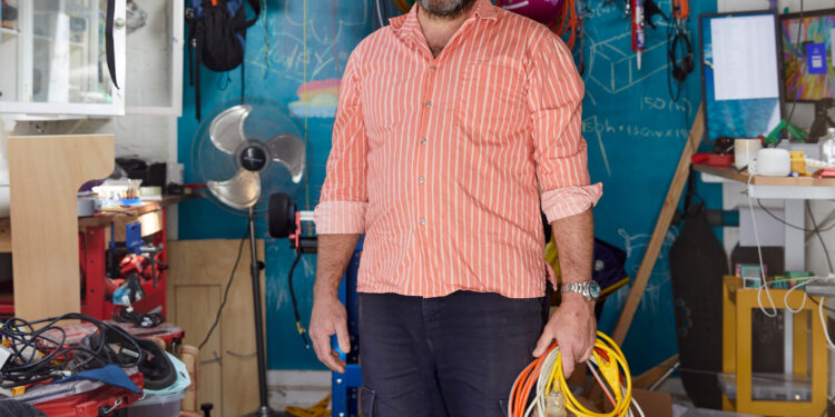 The Engineer With A Plan To Electrify Australia