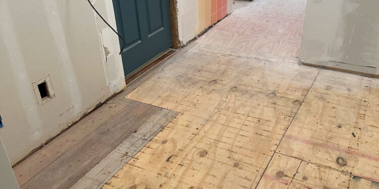Again To Plan A For The Hallway Flooring